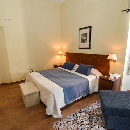 S.Andrea Degli Armeni Dimora Di Charme Bed & Breakfast Таранто Екстериор снимка