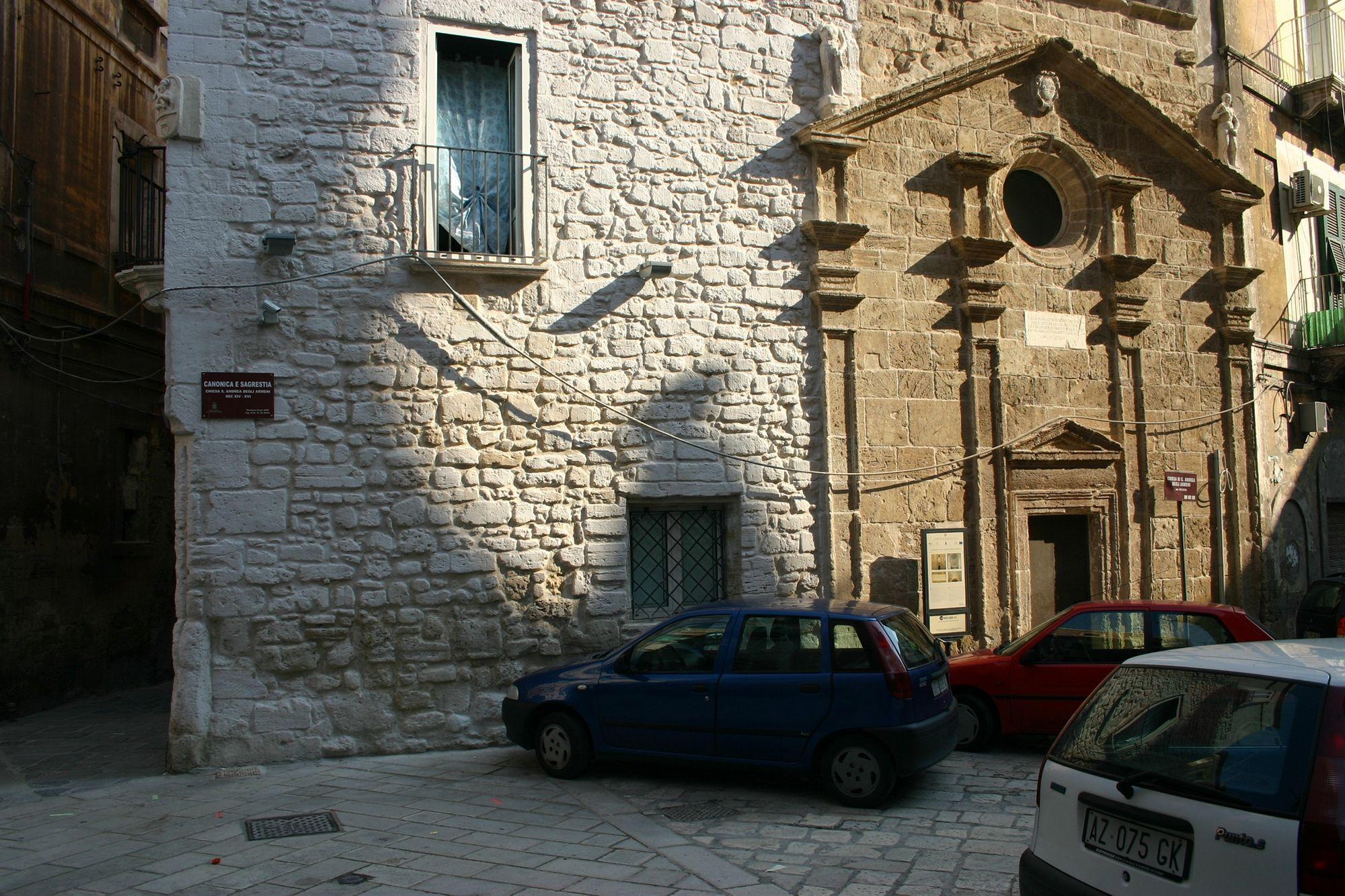 S.Andrea Degli Armeni Dimora Di Charme Bed & Breakfast Таранто Екстериор снимка