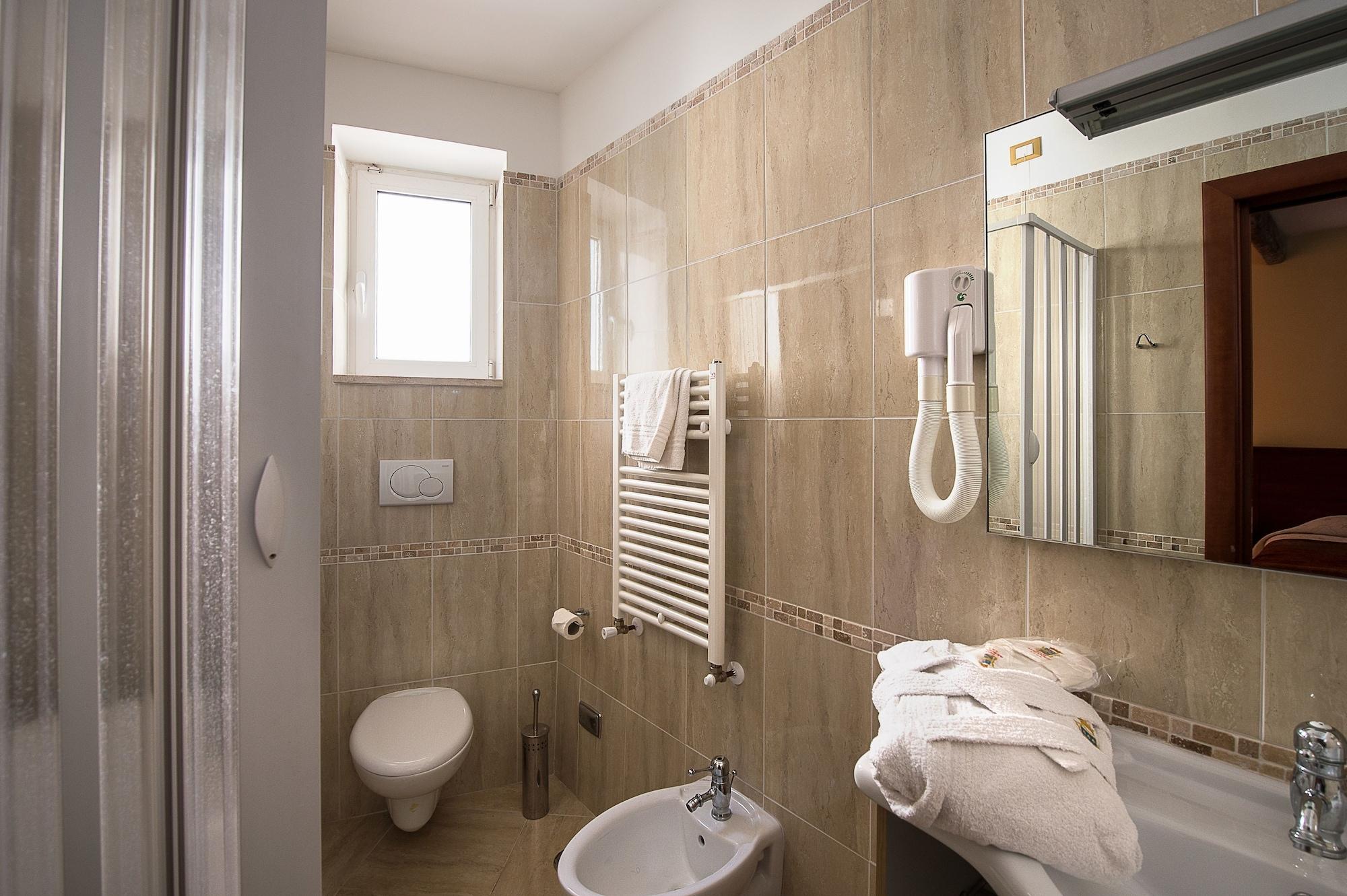S.Andrea Degli Armeni Dimora Di Charme Bed & Breakfast Таранто Екстериор снимка